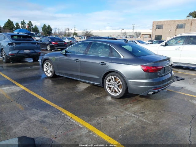 2022 AUDI A4 WAUFAAF40NN013345 Photo 2