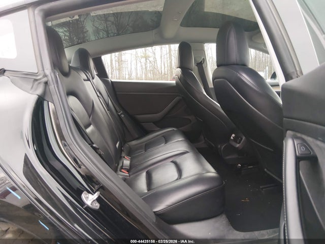 Продажа на аукционе авто 2022 Tesla Model 3 Long Range Dual Motor All-wheel Drive, vin: 5YJ3E1EB3NF173969, номер лота: 44425158