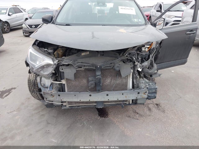 Продажа на аукционе авто 2018 Toyota Rav4 Le, vin: JTMZFREV4JJ751077, номер лота: 44425176