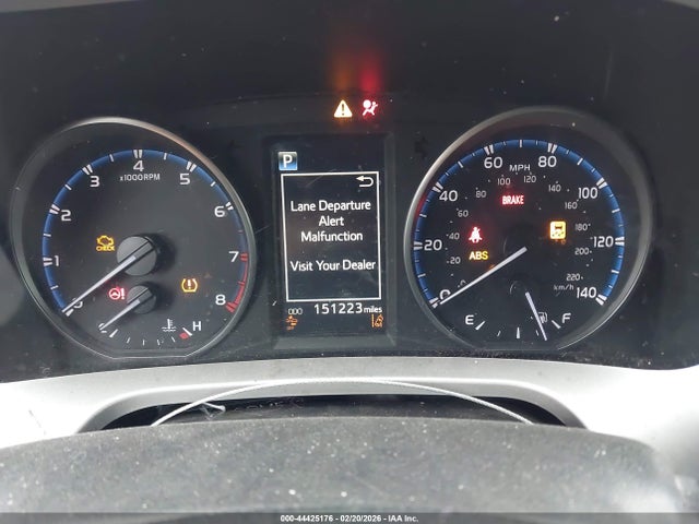 Продажа на аукционе авто 2018 Toyota Rav4 Le, vin: JTMZFREV4JJ751077, номер лота: 44425176