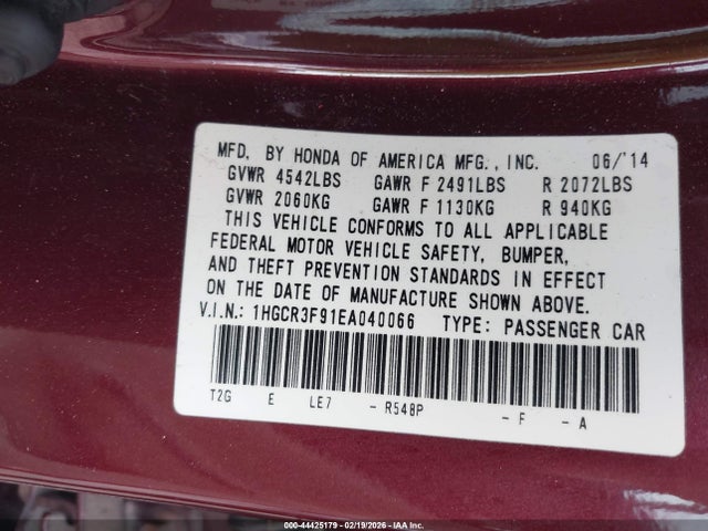 Honda Accord Touring 2014 1HGCR3F91EA040066 Image 9