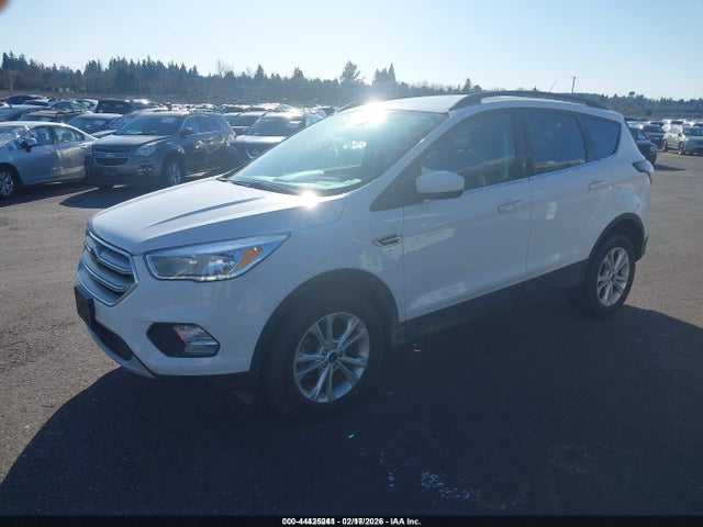 1FMCU9GD4JUD08678 Ford ESCAPE SE