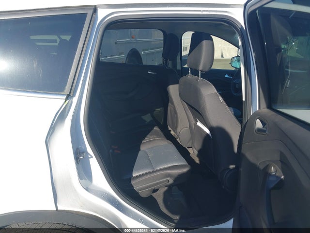 1FMCU9GD4JUD08678 Ford ESCAPE SE