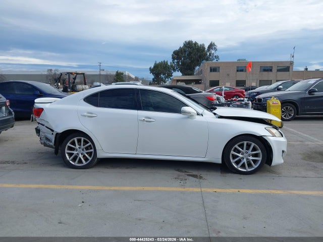 44425243 :رقم المزاد ، JTHBF5C20D5191945 vin ، 2013 Lexus Is 250 مزاد بيع