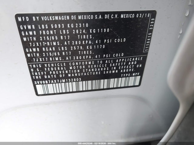 Продаж на аукціоні авто 2018 Volkswagen Tiguan 2.0t S, vin: 3VV0B7AX7JM132803, номер лоту: 44425246