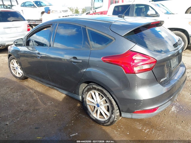 1FADP3K25GL362384 Ford FOCUS SE