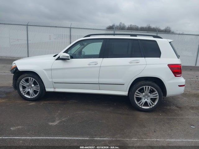 2015 Mercedes-benz Glk 350 4matic მანქანა იყიდება აუქციონზე, vin: WDCGG8JB7FG378402, აუქციონის ნომერი: 44425257