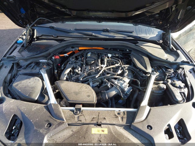 WBAJB1C52JB374401 BMW 530e Xdrive Iperformance
