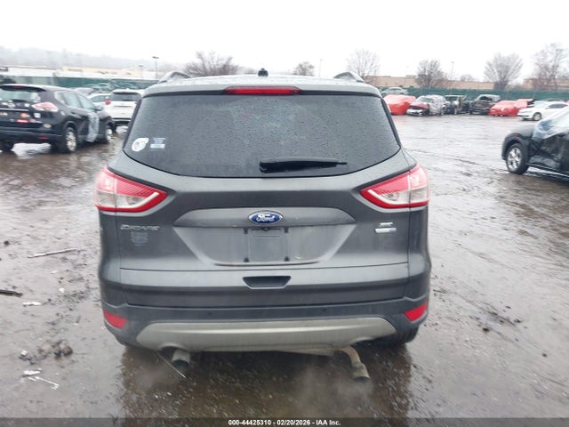 1FMCU9GX0FUB35632 Ford ESCAPE SE