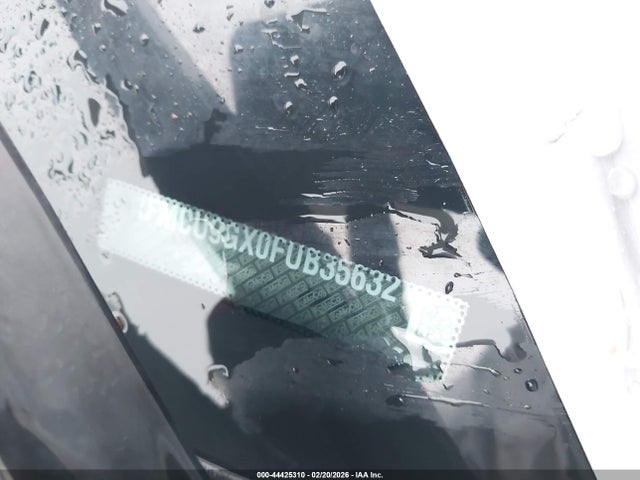 1FMCU9GX0FUB35632 Ford ESCAPE SE