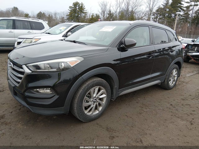 2017 HYUNDAI TUCSON KM8J3CA42HU316823 Photo 1