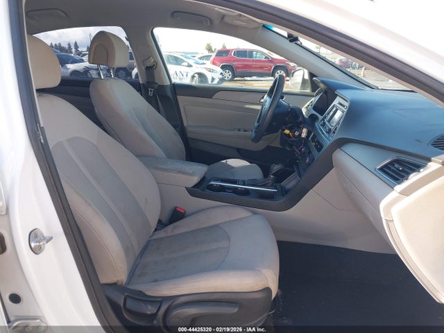 Hyundai SONATA ECO 2015 5NPE24AA2FH159385 Image 5