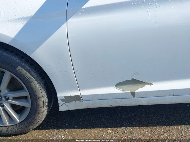 Hyundai SONATA ECO 2015 5NPE24AA2FH159385 Image 6