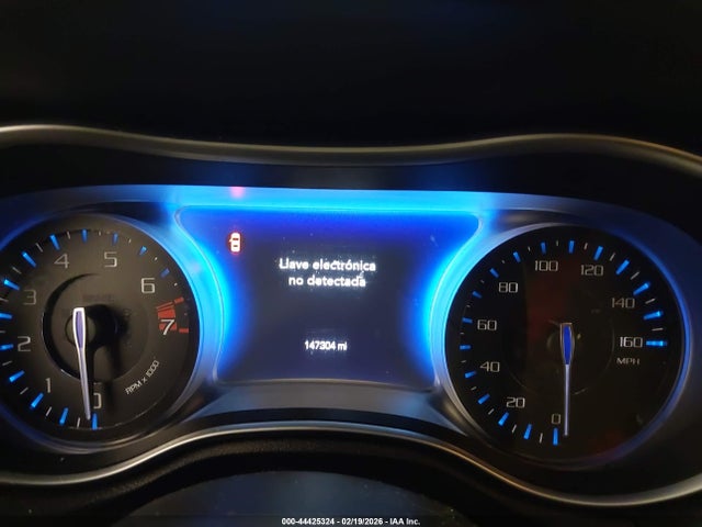 Продаж на аукціоні авто 2016 Chrysler 300c Platinum, vin: 2C3CCASG3GH124181, номер лоту: 44425324