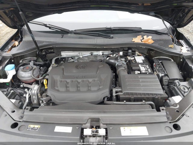 Aukcja sprzedaży 2024 Volkswagen Tiguan 2.0t Se R-line Black, vin: 3VV8B7AX0RM099934, numer aukcji: 44425328