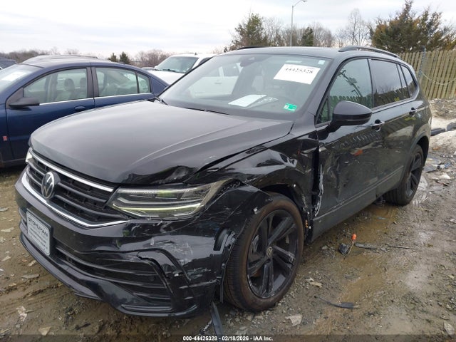 Aukcja sprzedaży 2024 Volkswagen Tiguan 2.0t Se R-line Black, vin: 3VV8B7AX0RM099934, numer aukcji: 44425328