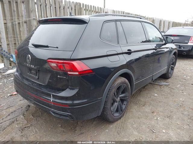 Aukcja sprzedaży 2024 Volkswagen Tiguan 2.0t Se R-line Black, vin: 3VV8B7AX0RM099934, numer aukcji: 44425328