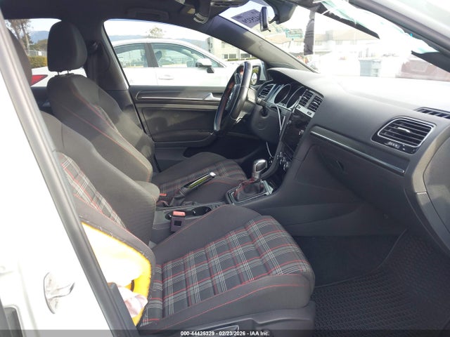 3VW447AU1JM263982 Volkswagen Golf Gti 2.0t Autobahn/2.0t S/2.0t Se