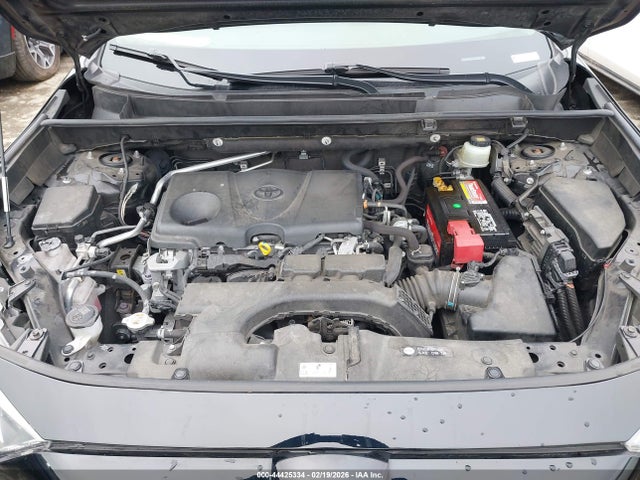Toyota Rav4 Xle Premium 2019 JTMA1RFV6KD522460 Image 10