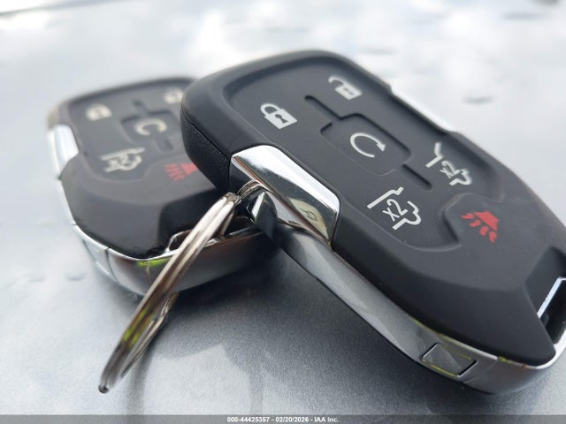 Продажа на аукционе авто 2017 Gmc Yukon Xl Slt, vin: 1GKS2GKC8HR189057, номер лота: 44425357
