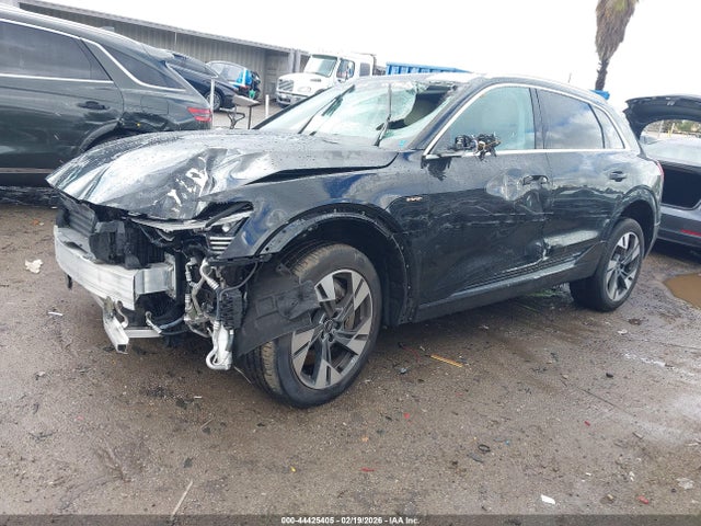 2021 AUDI E-TRON WA1AAAGE9MB033608 Photo 1