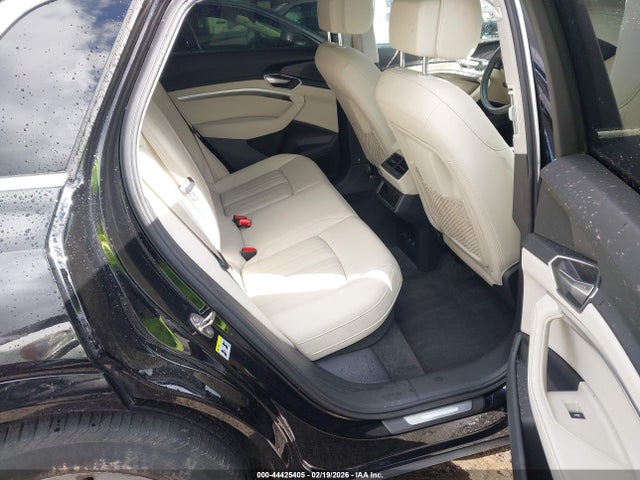 2021 AUDI E-TRON WA1AAAGE9MB033608 Photo 7