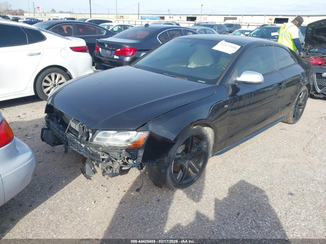 2012 AUDI S5 WAUVVAFR2CA010530 Photo 1