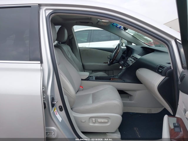 44425412 :رقم المزاد ، 2T2ZK1BA8BC058939 vin ، 2011 Lexus Rx 350 مزاد بيع