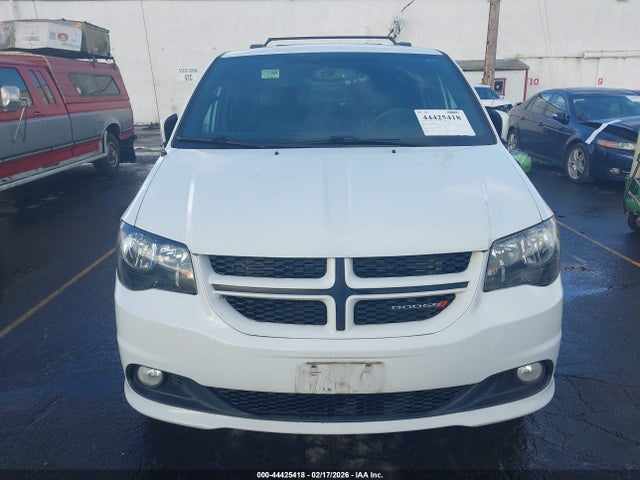 2C4RDGEG7HR815016 Dodge Grand Caravan Gt