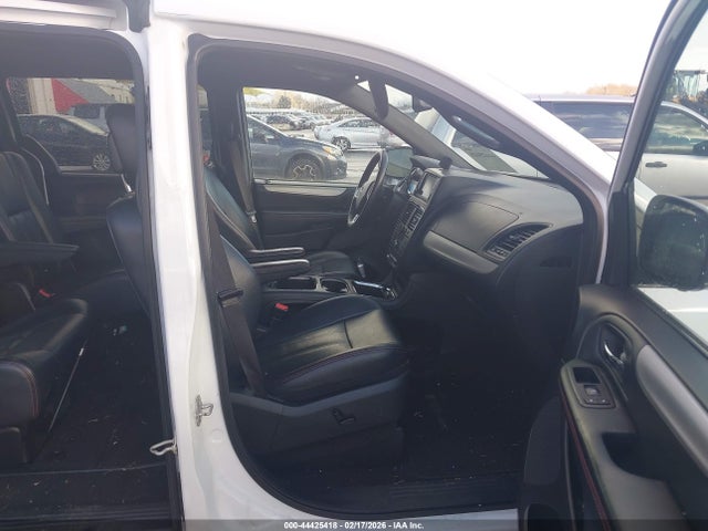 2C4RDGEG7HR815016 Dodge Grand Caravan Gt