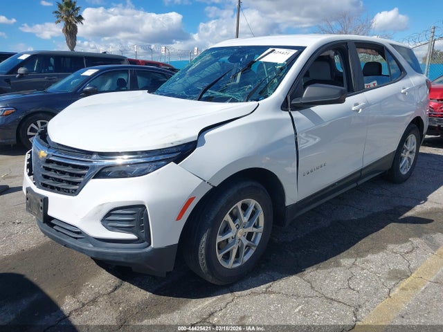3GNAXHEV8NS111003 Chevrolet Equinox Fwd Ls