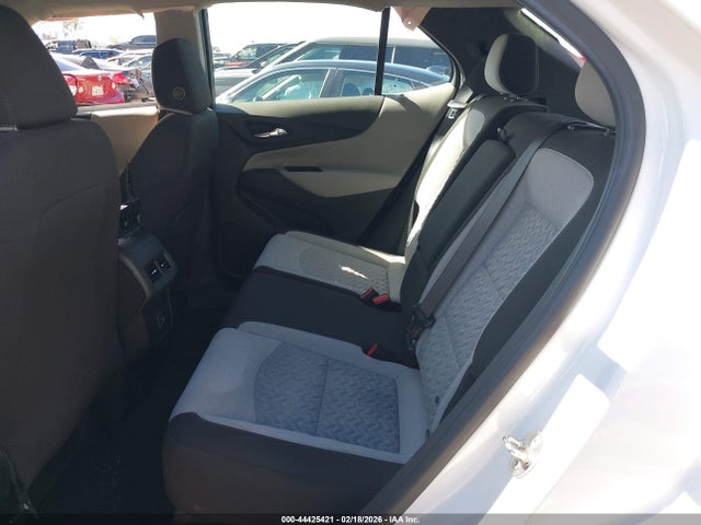3GNAXHEV8NS111003 Chevrolet Equinox Fwd Ls