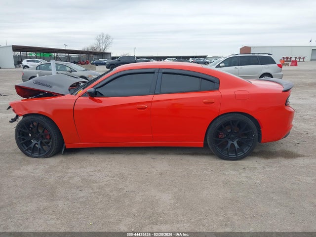 2017 Dodge Charger Se Rwd მანქანა იყიდება აუქციონზე, vin: 2C3CDXBG4HH666925, აუქციონის ნომერი: 44425424