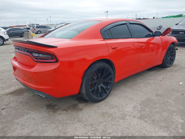 2017 Dodge Charger Se Rwd მანქანა იყიდება აუქციონზე, vin: 2C3CDXBG4HH666925, აუქციონის ნომერი: 44425424