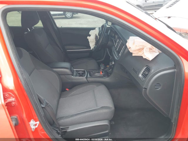 2017 Dodge Charger Se Rwd მანქანა იყიდება აუქციონზე, vin: 2C3CDXBG4HH666925, აუქციონის ნომერი: 44425424