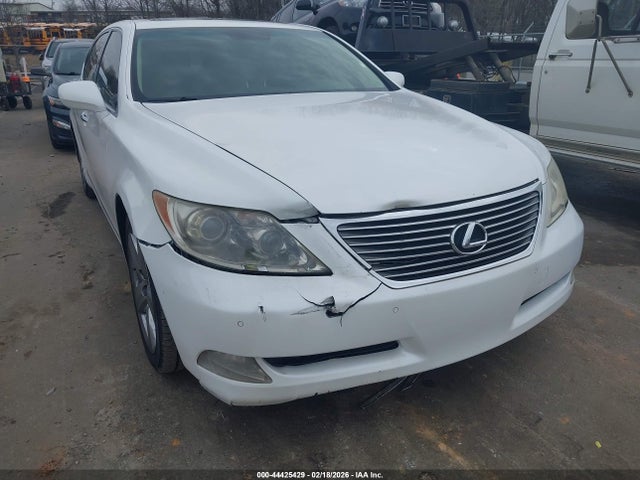 Продажа на аукционе авто 2007 Lexus Ls 460 L, vin: JTHGL46F475017260, номер лота: 44425429