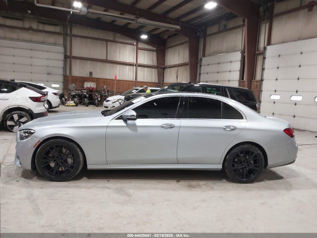2021 Mercedes-benz E 350 4matic მანქანა იყიდება აუქციონზე, vin: W1KZF8EB6MA919327, აუქციონის ნომერი: 44425441