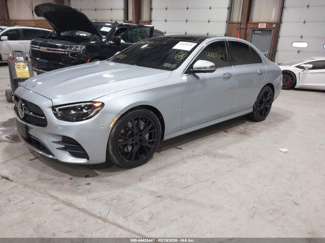 2021 Mercedes-benz E 350 4matic მანქანა იყიდება აუქციონზე, vin: W1KZF8EB6MA919327, აუქციონის ნომერი: 44425441