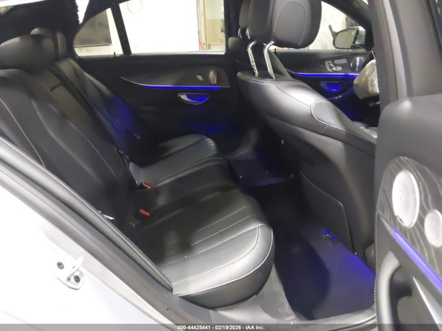 2021 Mercedes-benz E 350 4matic მანქანა იყიდება აუქციონზე, vin: W1KZF8EB6MA919327, აუქციონის ნომერი: 44425441