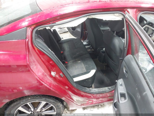3N1CN8EV1ML886620 Nissan Versa Sv Xtronic Cvt