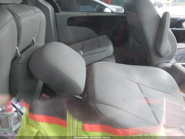 Aukcja sprzedaży 2014 Chrysler Town & Country Touring-l, vin: 2C4RC1CG7ER277979, numer aukcji: 44425465