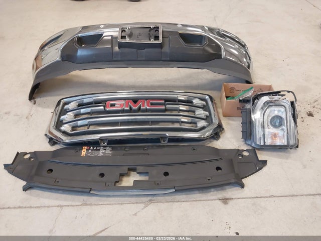 3GTU2NEC8HG175020 GMC Sierra 1500 Slt