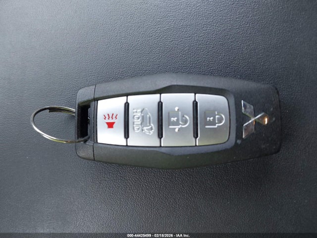 2023 MITSUBISHI OUTLANDER JA4J3UA83PZ050978 Photo 10