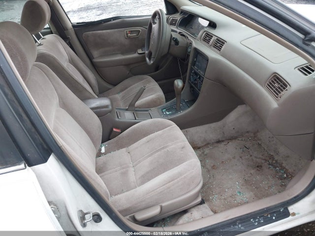 1998 TOYOTA CAMRY JT2BG22K9W0152164 Photo 4
