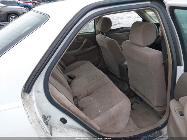 1998 TOYOTA CAMRY JT2BG22K9W0152164 Photo 7