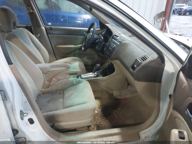 Продаж на аукціоні авто 2005 Honda Civic Lx, vin: 2HGES16585H546011, номер лоту: 44425502