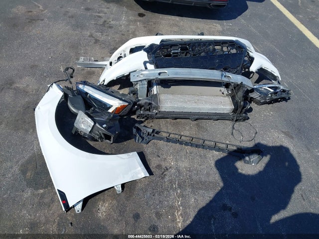 Aukcja sprzedaży 2023 Audi A5 Sportback Premium Plus 45 Tfsi S Line Quattro S Tronic, vin: WAUFACF58PA042025, numer aukcji: 44425503