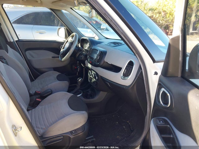 2014 FIAT 500L ZFBCFABH2EZ001922 Photo 4