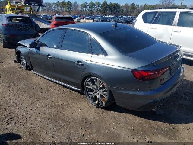 44425510 :رقم المزاد ، WAUB4AF44NA033675 vin ، 2022 Audi S4 Premium Plus Tfsi Quattro Tiptronic مزاد بيع