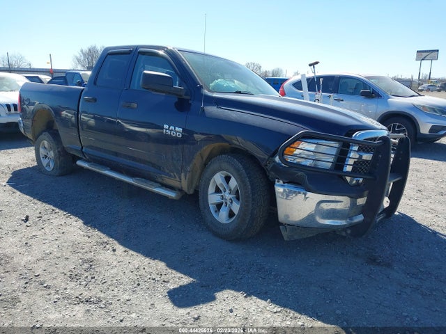 2018 RAM 1500 1C6RR7FG9JS170364